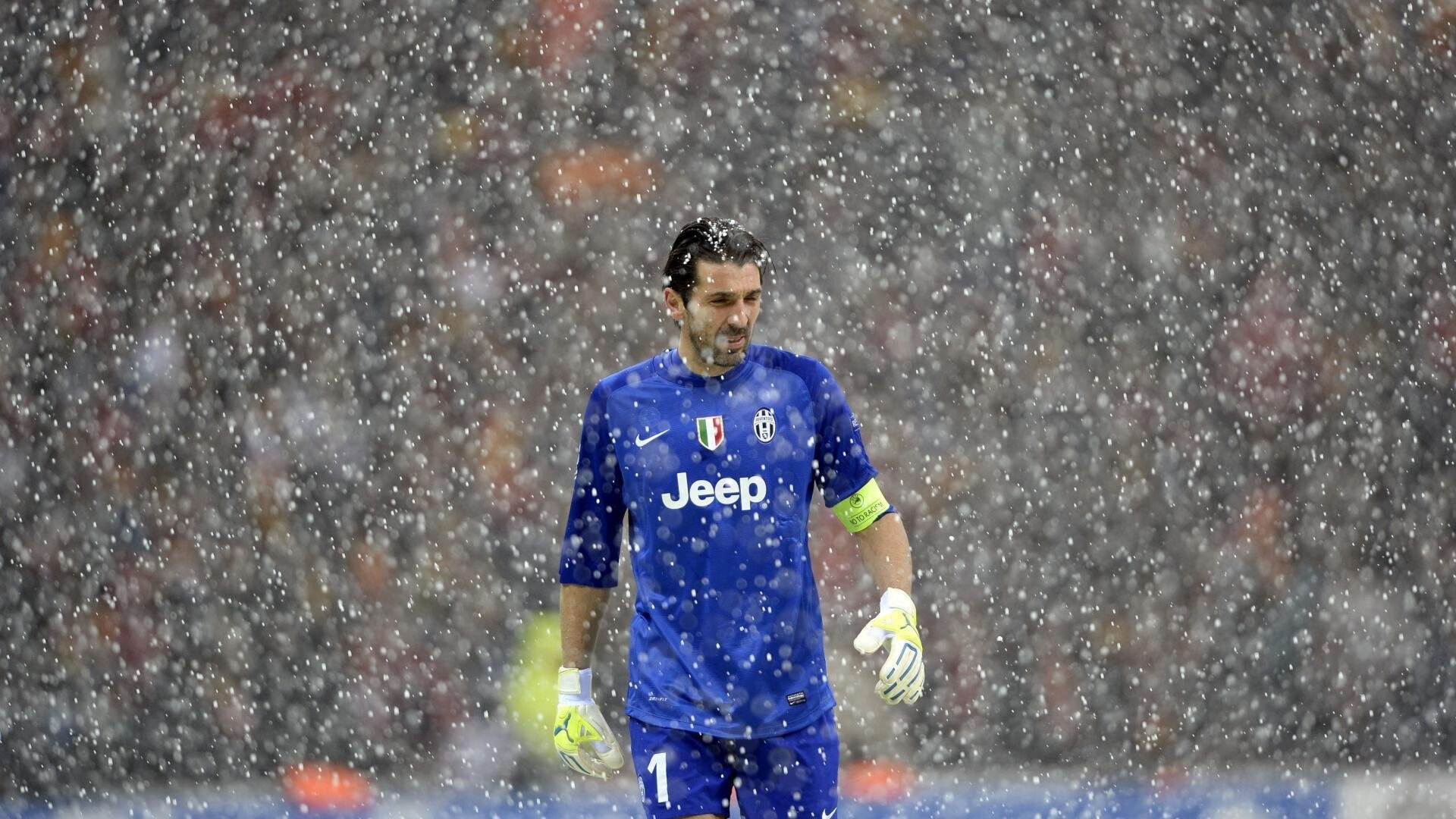 尼克斯大胜雷霆,季后赛首轮中布伦森带伤作战,曝尼克斯有意布伦森